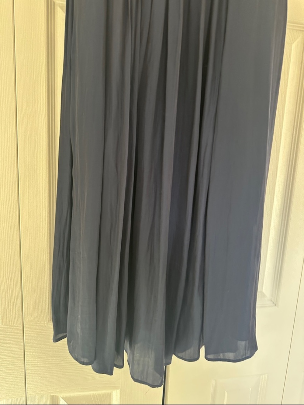 Flowing Navy Maxi Skirt with Soft Waistband - Picture 3 of 3